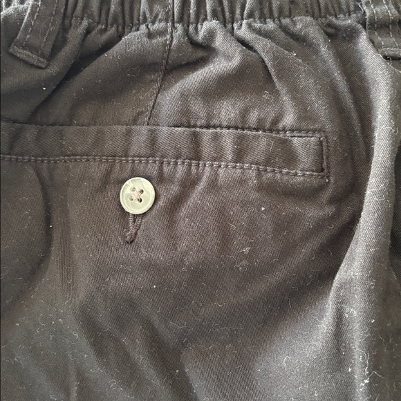 Khaki shorts - Picture 6 of 7